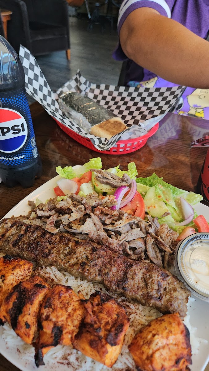 Caffe Amore & Hookah Lounge Photos 2